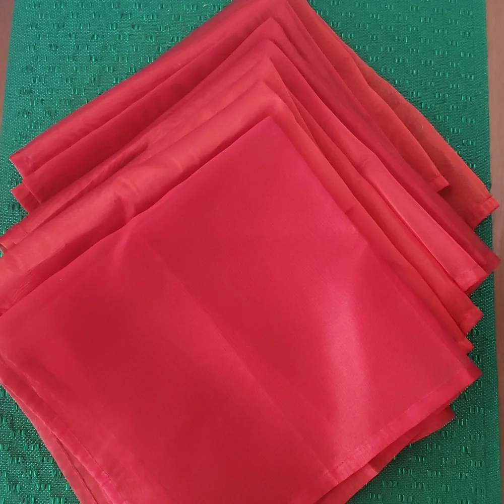 Pier 1 Dinner napkins sheer mesh red napkin set of 8